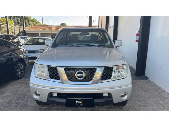 NISSAN FRONTIER 2.5 SE 4X4 CD TURBO ELETRONIC DIESEL 4P MANUAL NISSAN FRONTIER 2.5 SE 4X4 CD TURBO ELETRONIC DIESEL 4P MANUAL